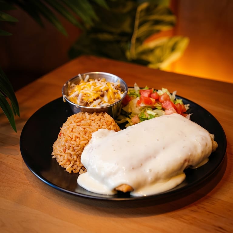 Savor Our Lunch Offerings
